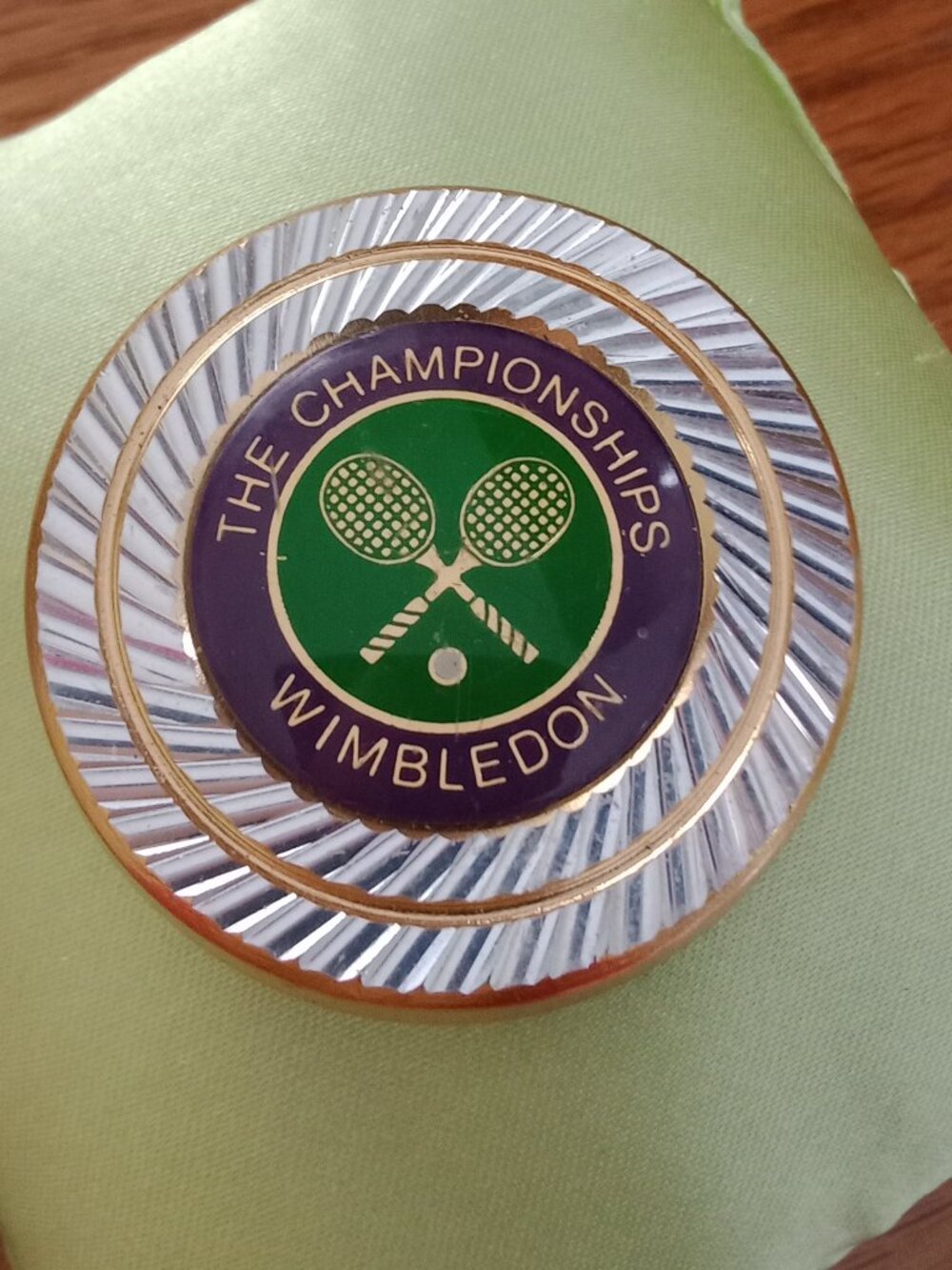 Wimbledon Magnet - Picture 2 of 4